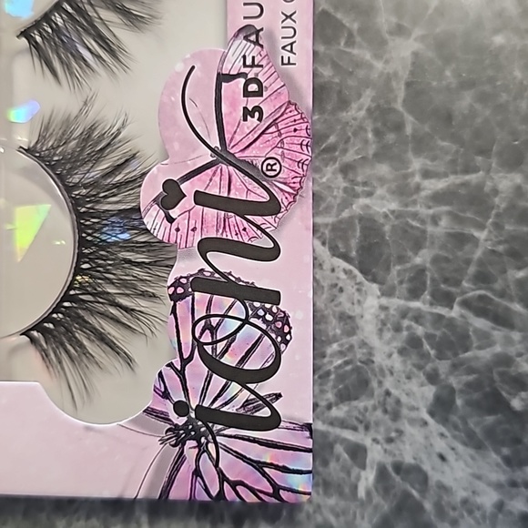 IONI 3D XL Wyspy Full Eyelashes - Picture 4 of 5